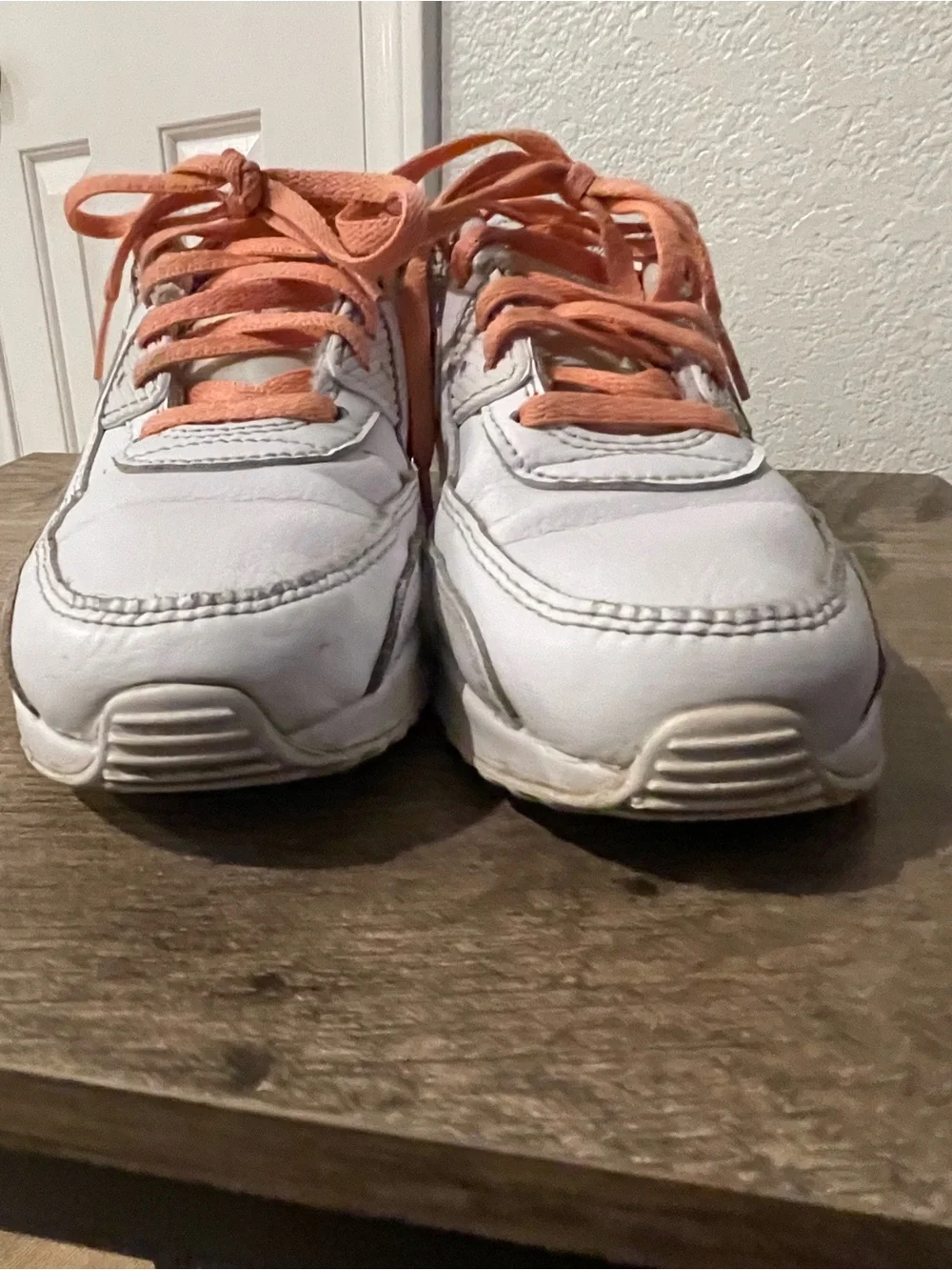 Airmax Nike White Kids Sneakers with Coral Laces